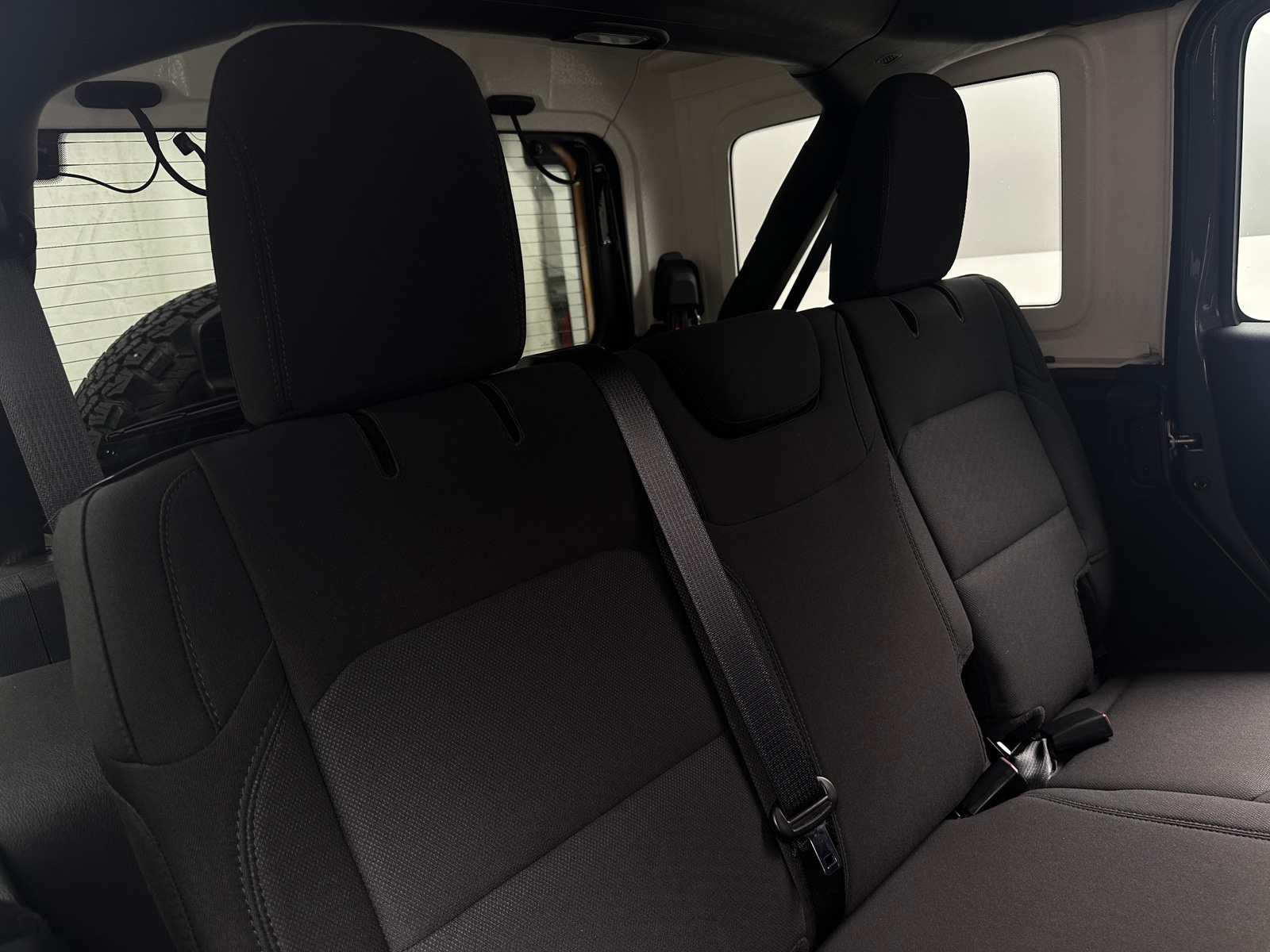 Thumbnail: 2022 Jeep Wrangler - 6