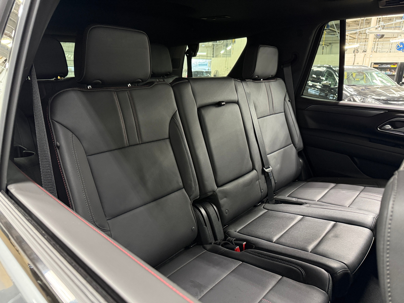 Thumbnail: 2024 Chevrolet Tahoe - 5