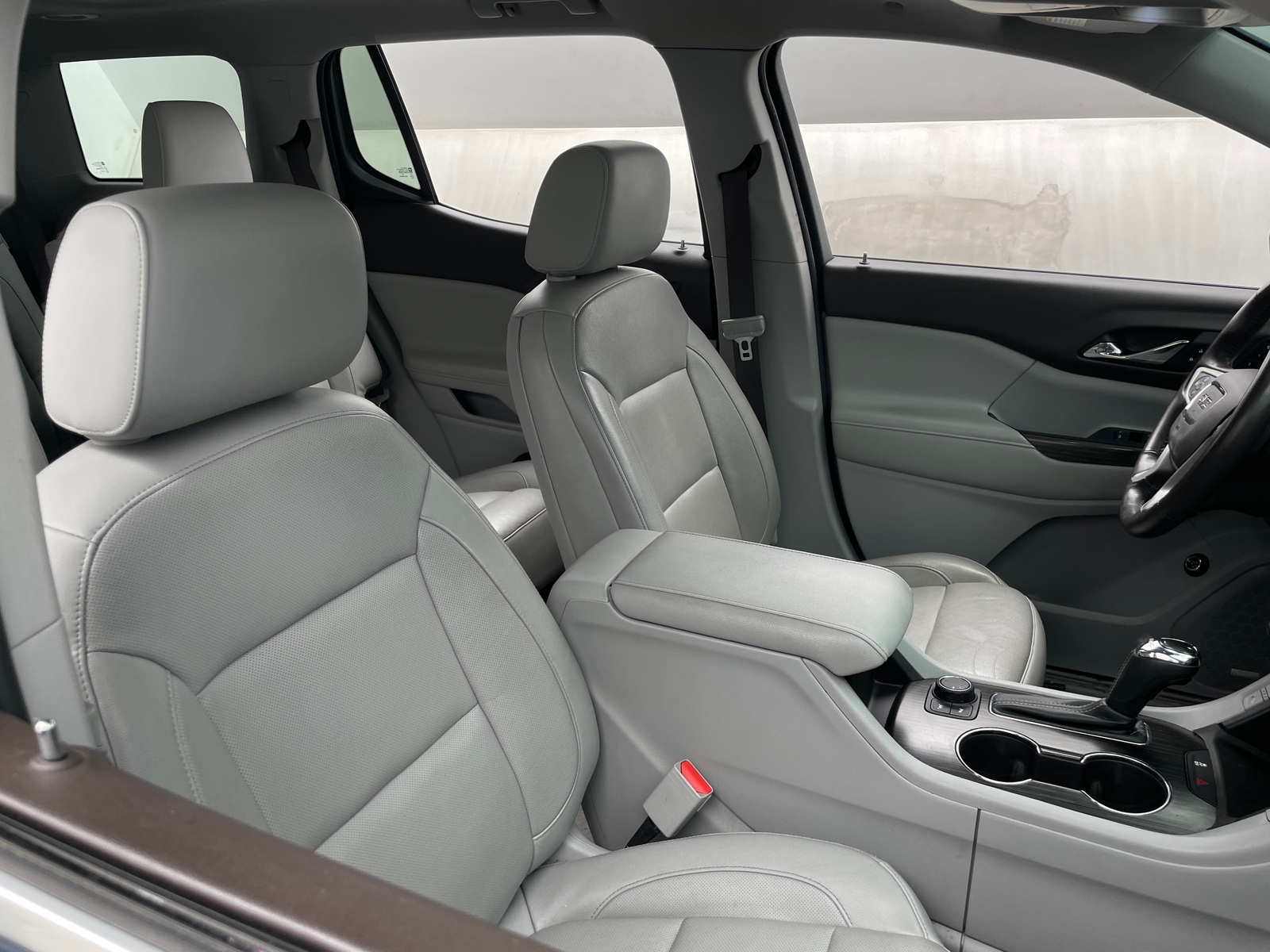 Thumbnail: 2017 GMC Acadia - 2