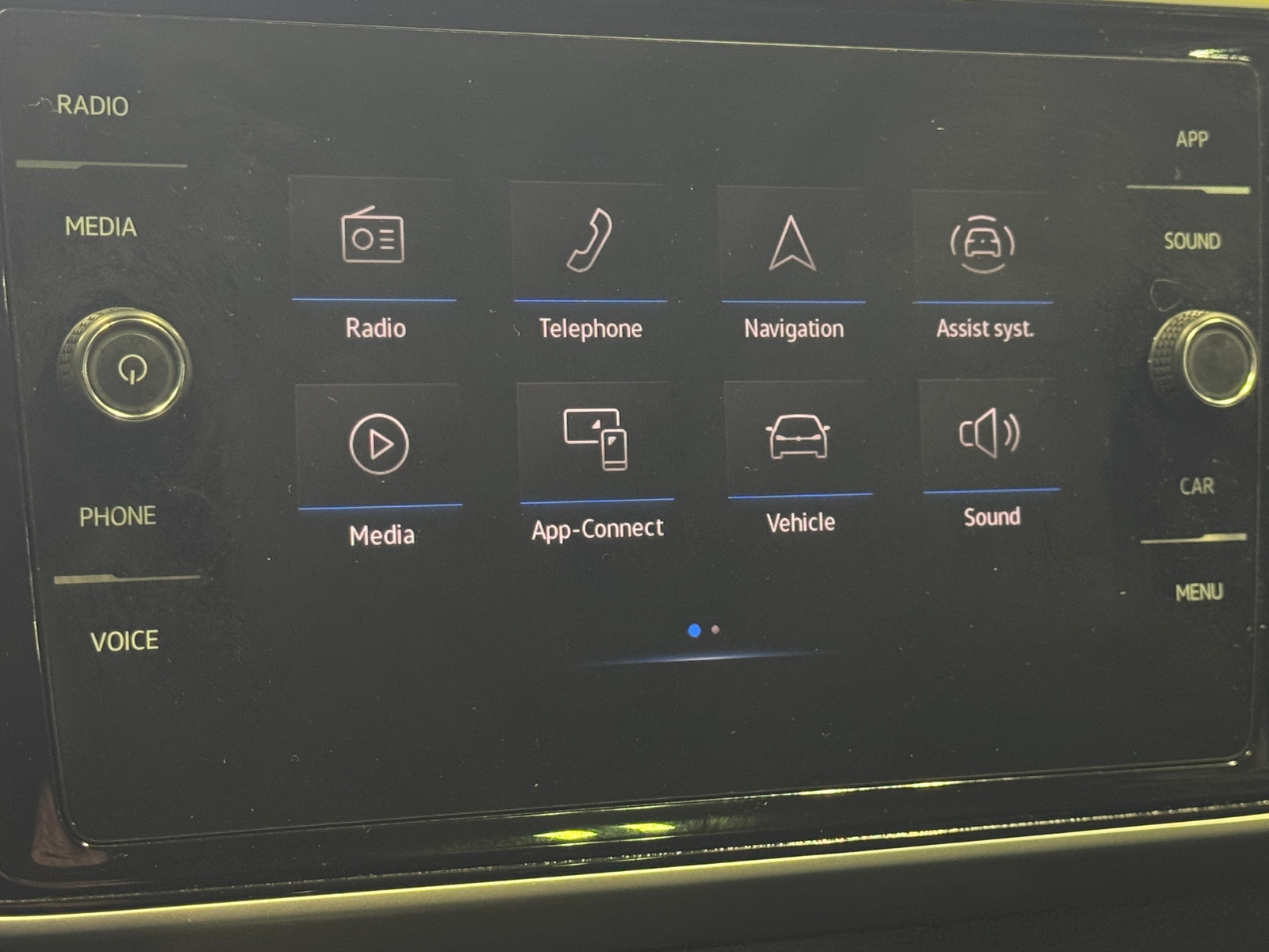 Thumbnail: 2022 Volkswagen Atlas - 3