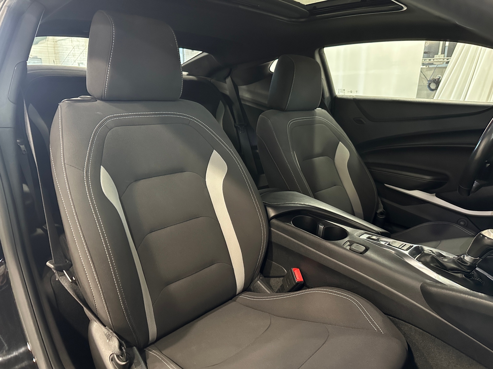 Thumbnail: 2018 Chevrolet Camaro - 2