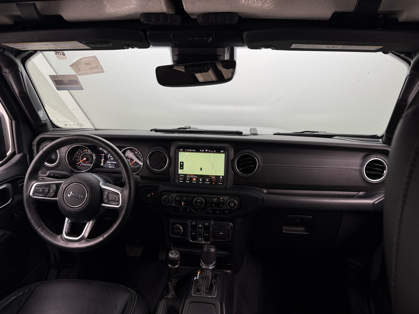 Thumbnail: 2019 Jeep Wrangler - 3