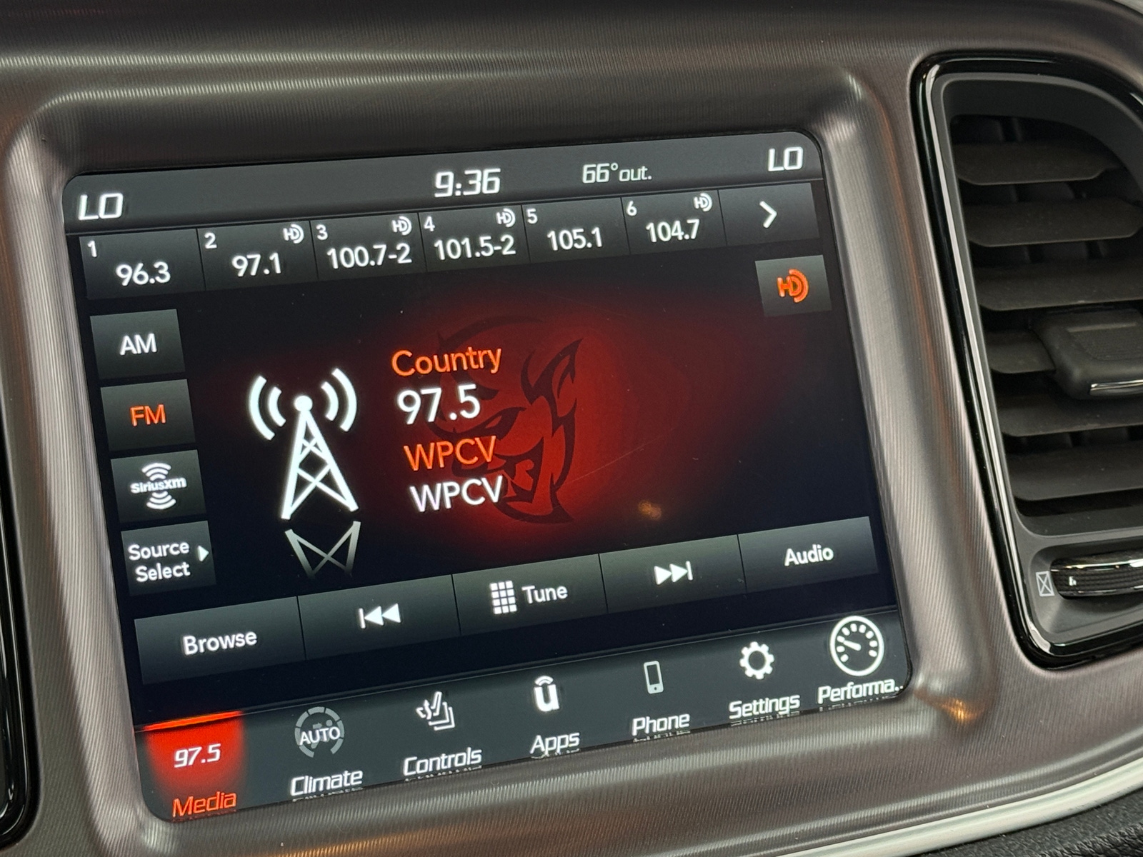 Thumbnail: 2020 Dodge Challenger - 3