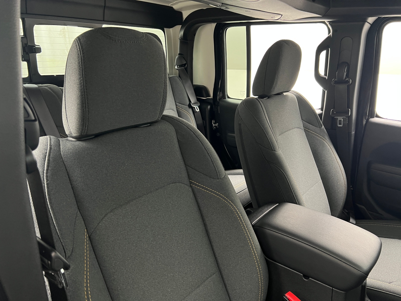 Thumbnail: 2024 Jeep Gladiator - 2