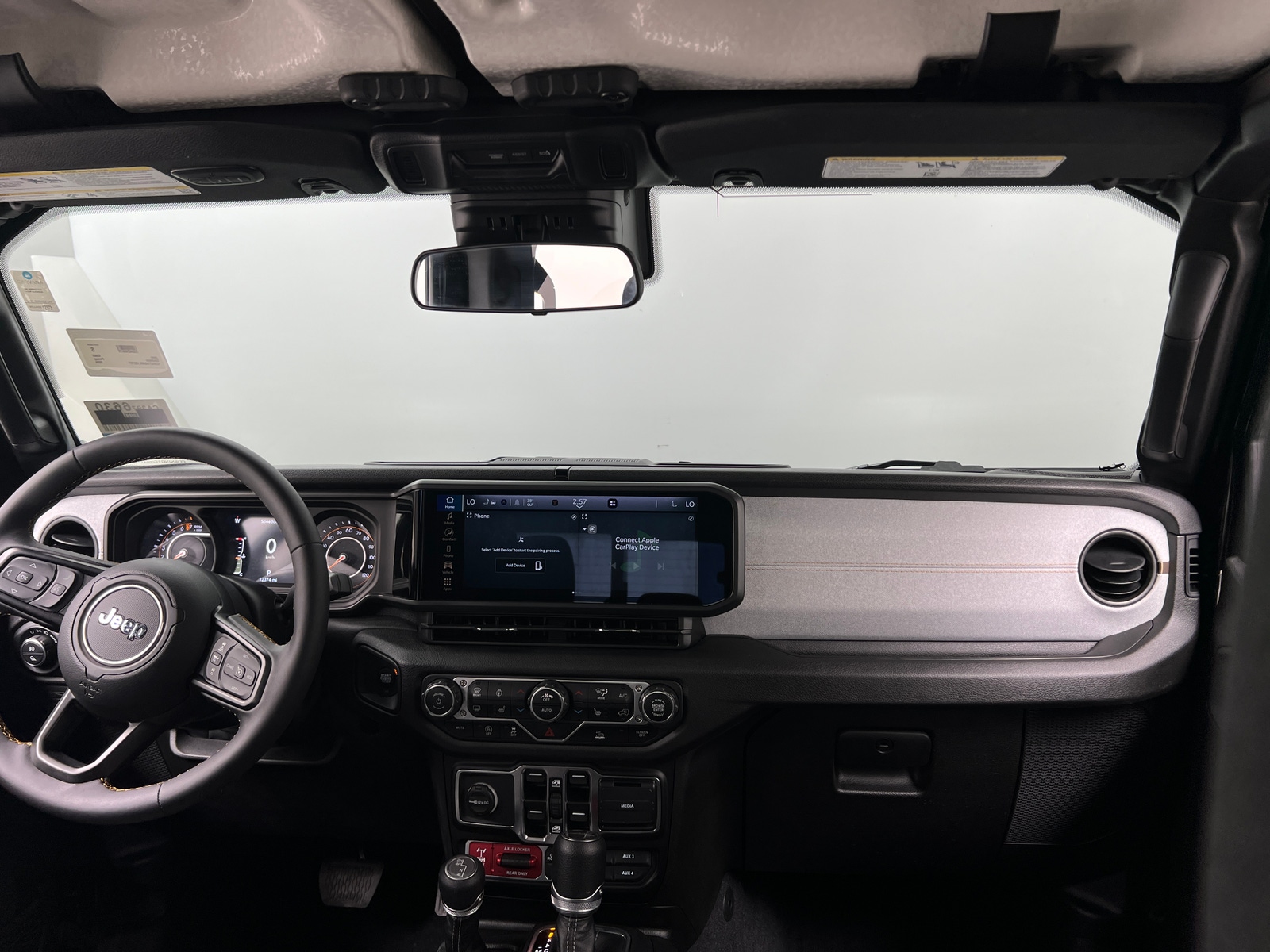 Thumbnail: 2024 Jeep Gladiator - 3