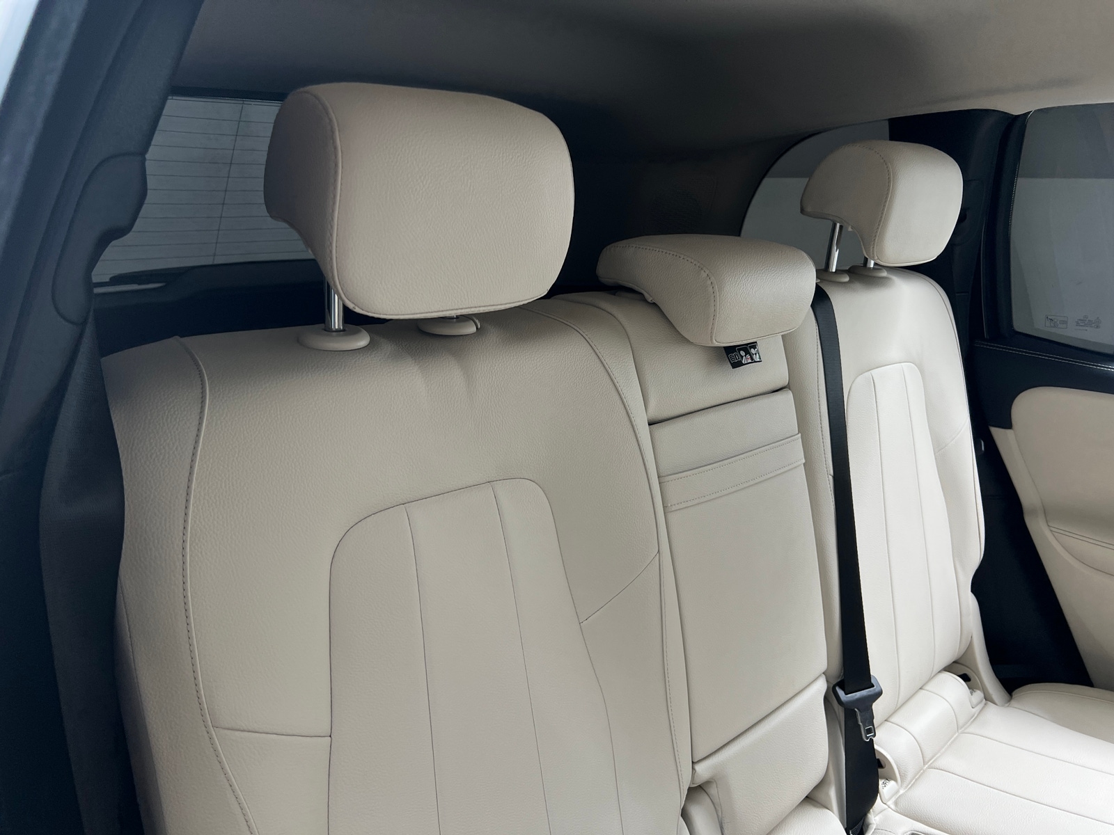 Thumbnail: 2021 Mercedes-Benz GLB - 5