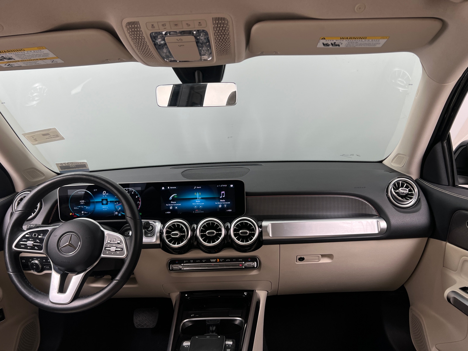 Thumbnail: 2021 Mercedes-Benz GLB - 2