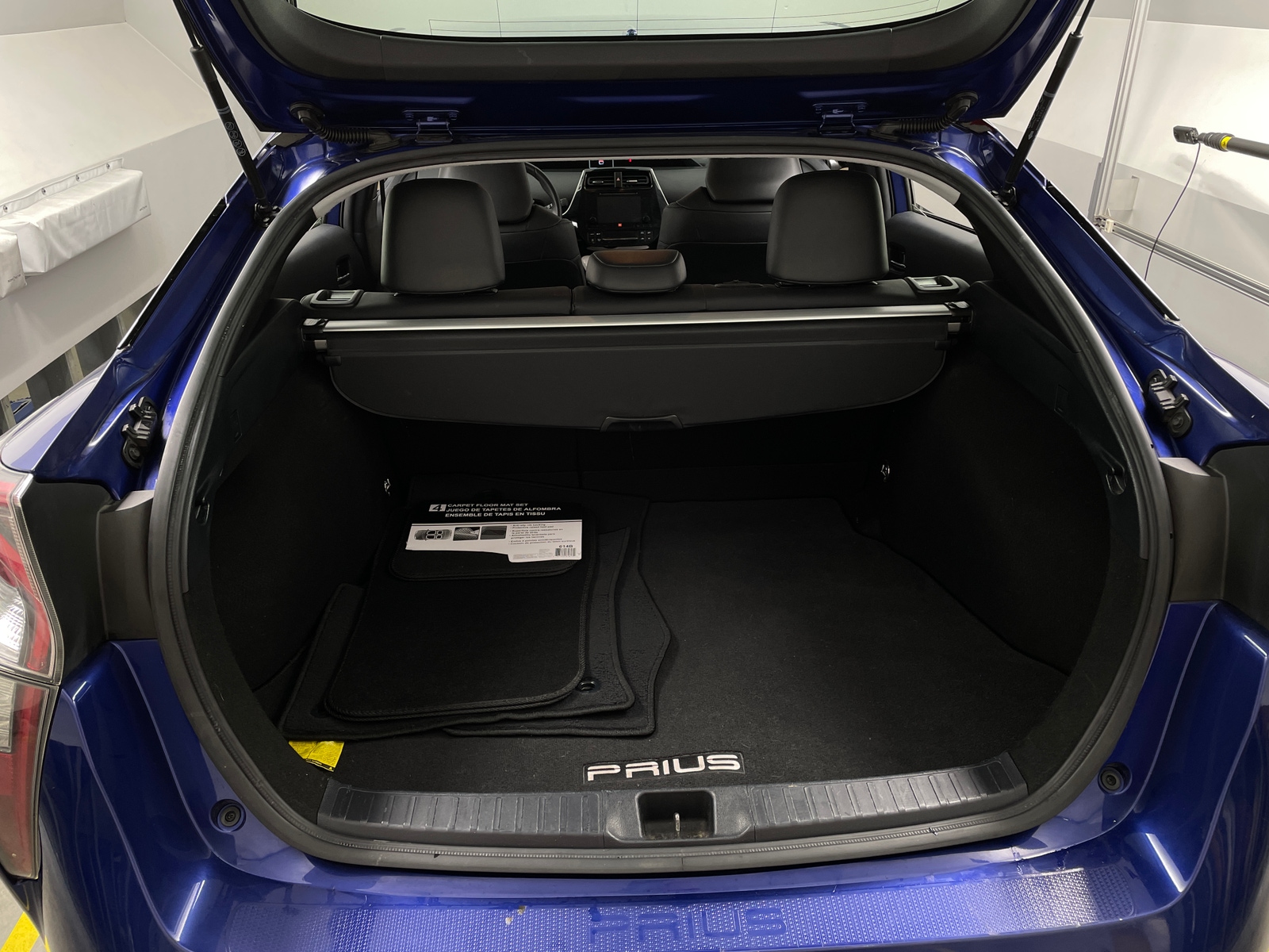 Thumbnail: 2017 Toyota Prius - 7