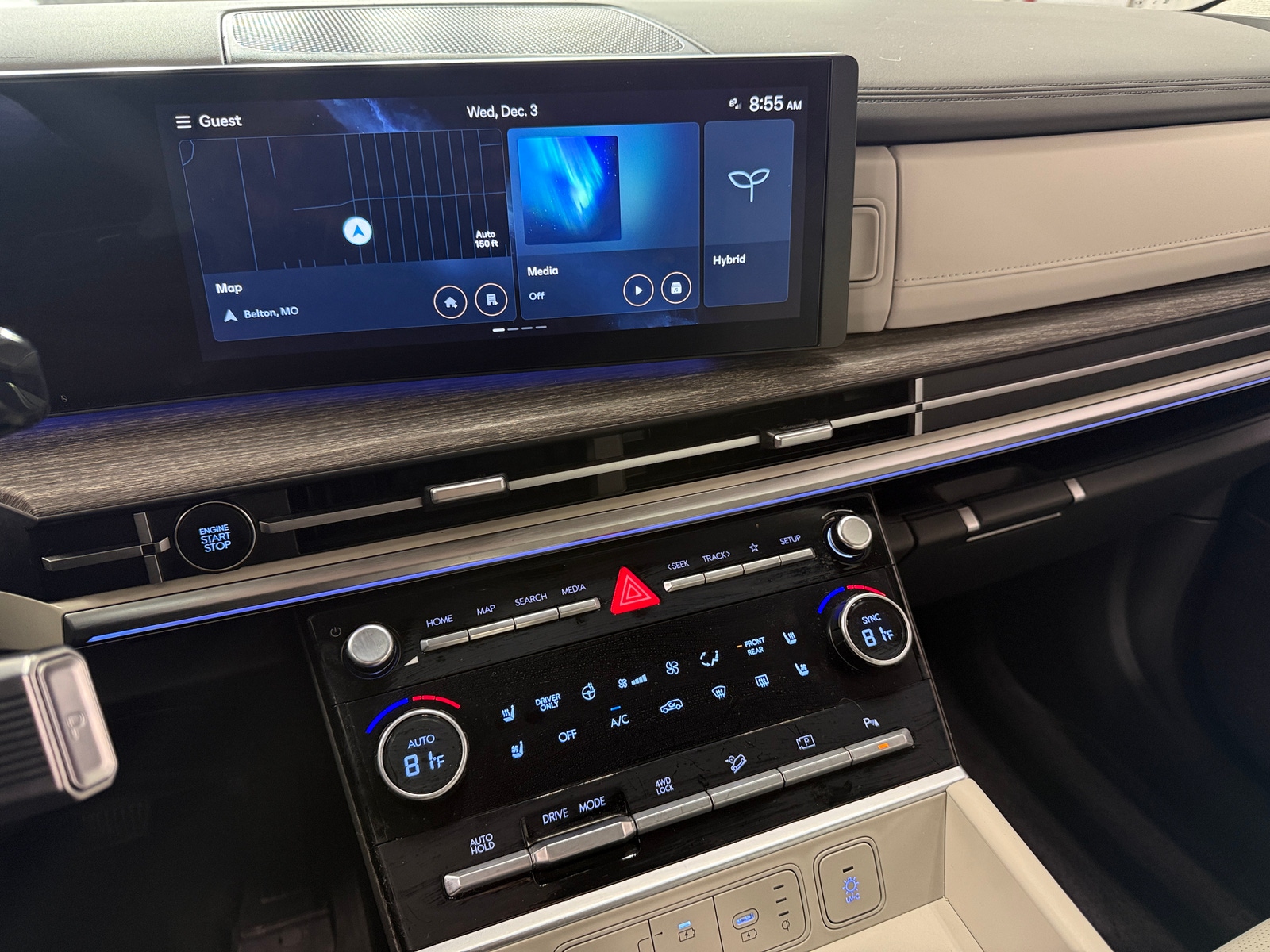 Thumbnail: 2024 Hyundai Santa Fe - 3