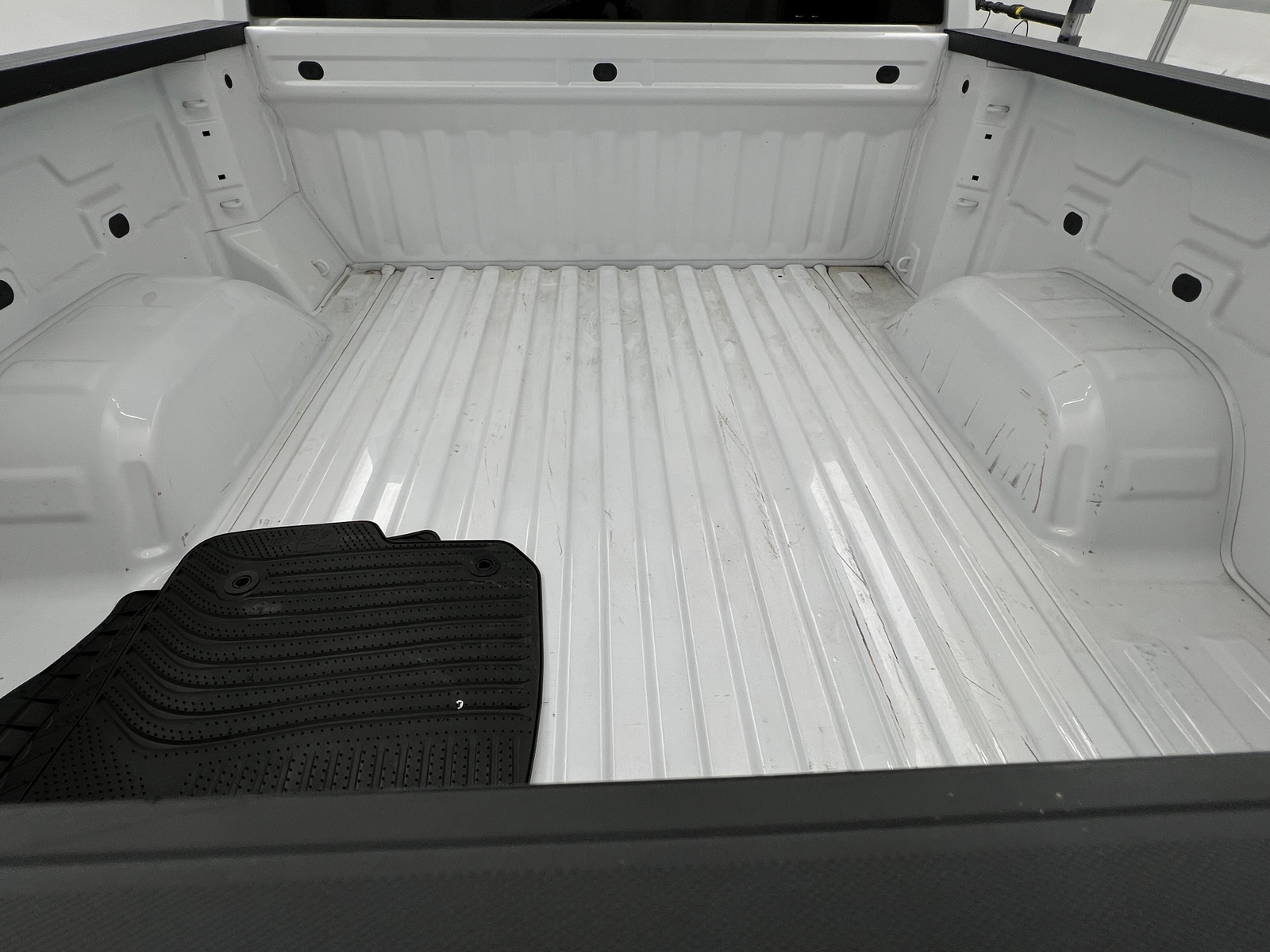 Thumbnail: 2024 Chevrolet Silverado 1500 - 7