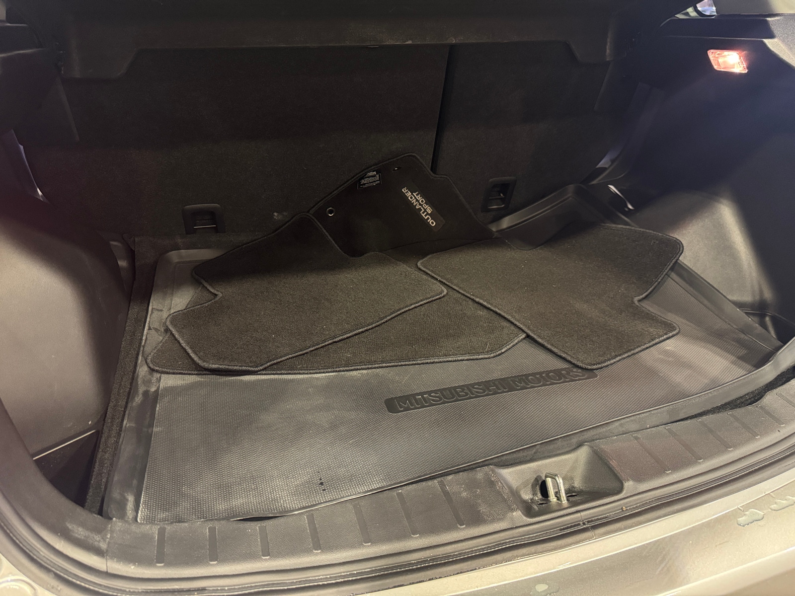 Thumbnail: 2022 Mitsubishi Outlander Sport - 7