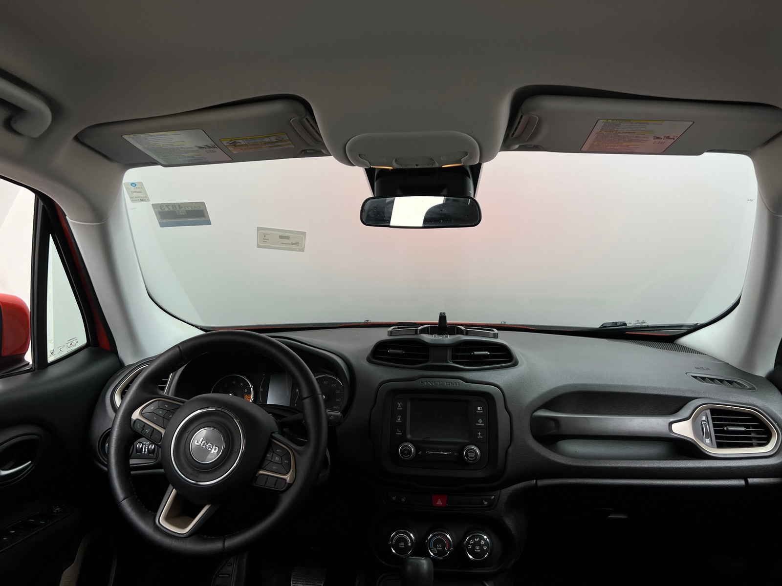 Thumbnail: 2016 Jeep Renegade - 3