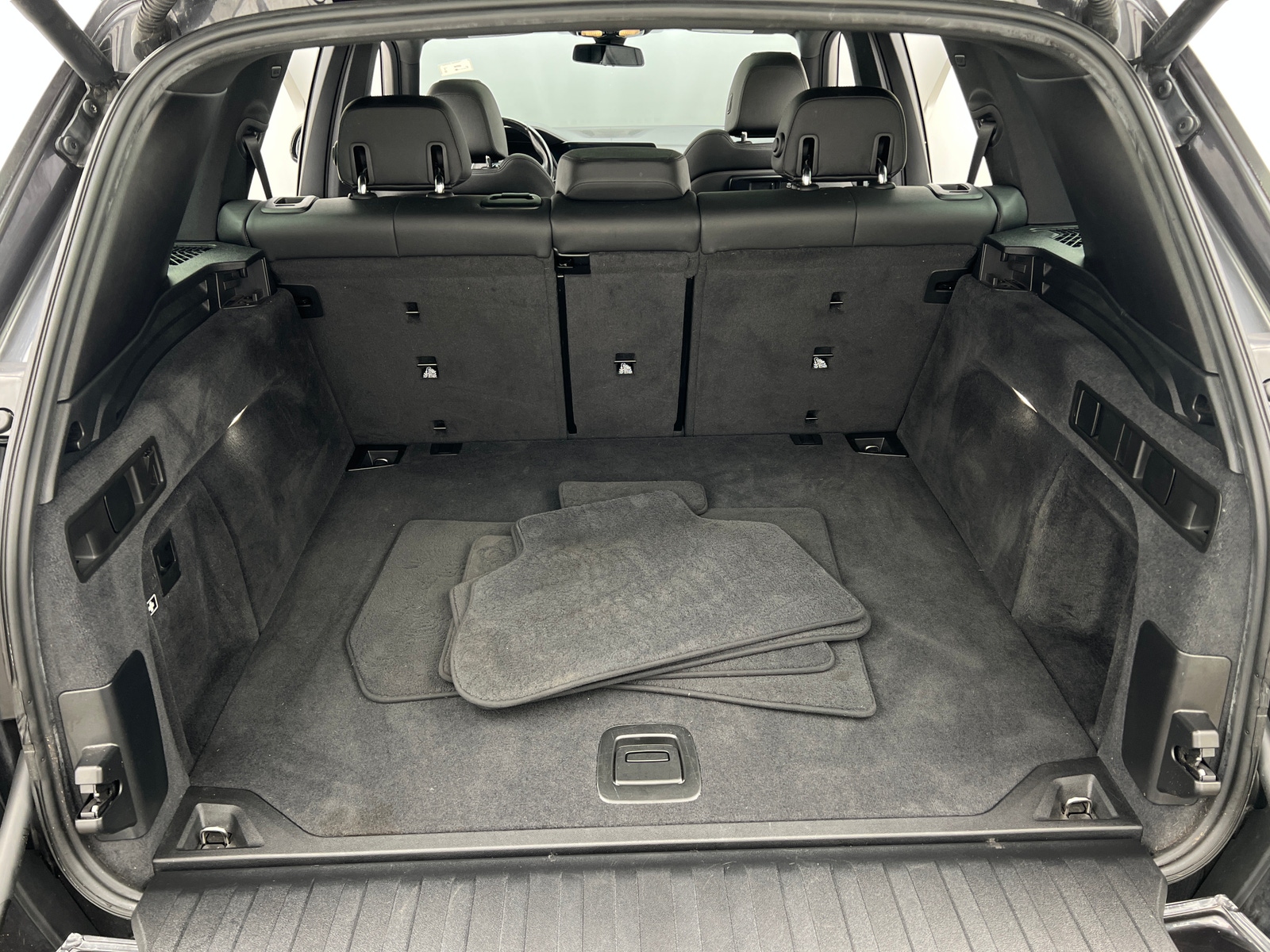 Thumbnail: 2019 BMW X5 - 6