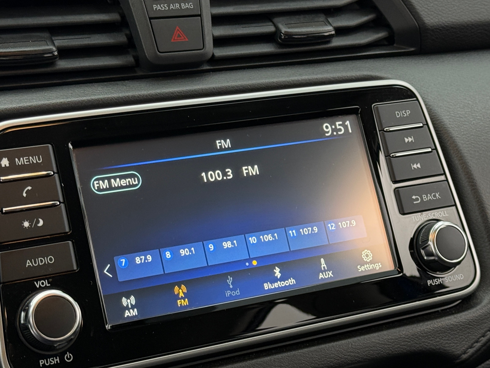 Thumbnail: 2022 Nissan Versa - 4