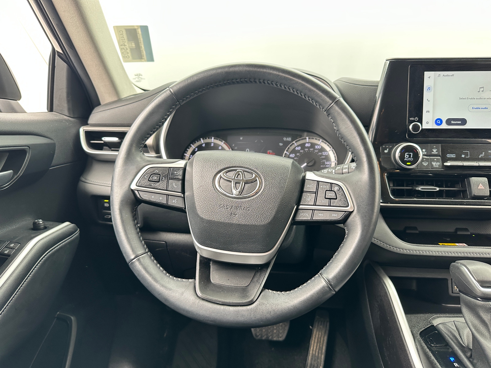 Thumbnail: 2023 Toyota Highlander - 4