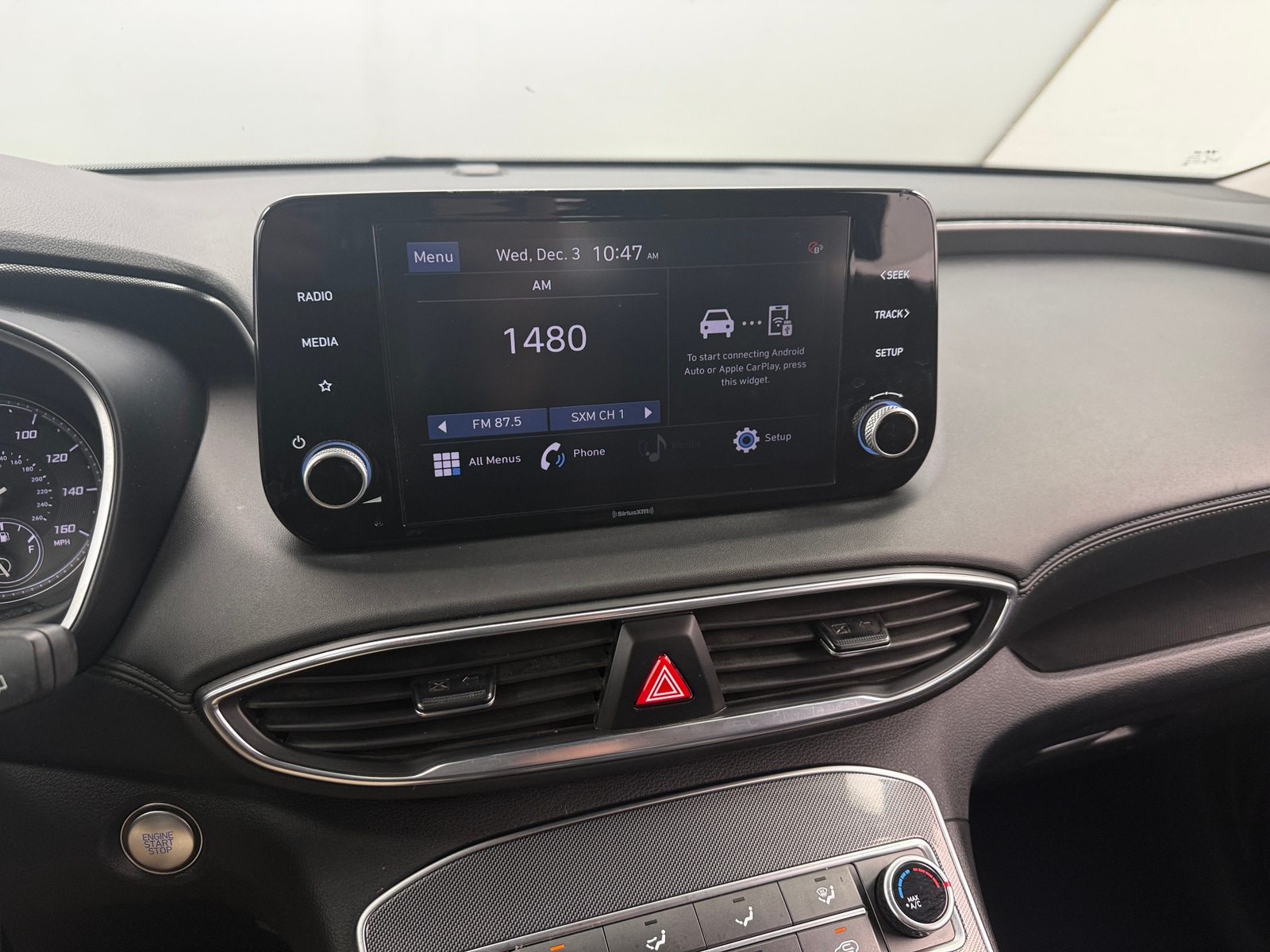 Thumbnail: 2022 Hyundai Santa Fe - 4