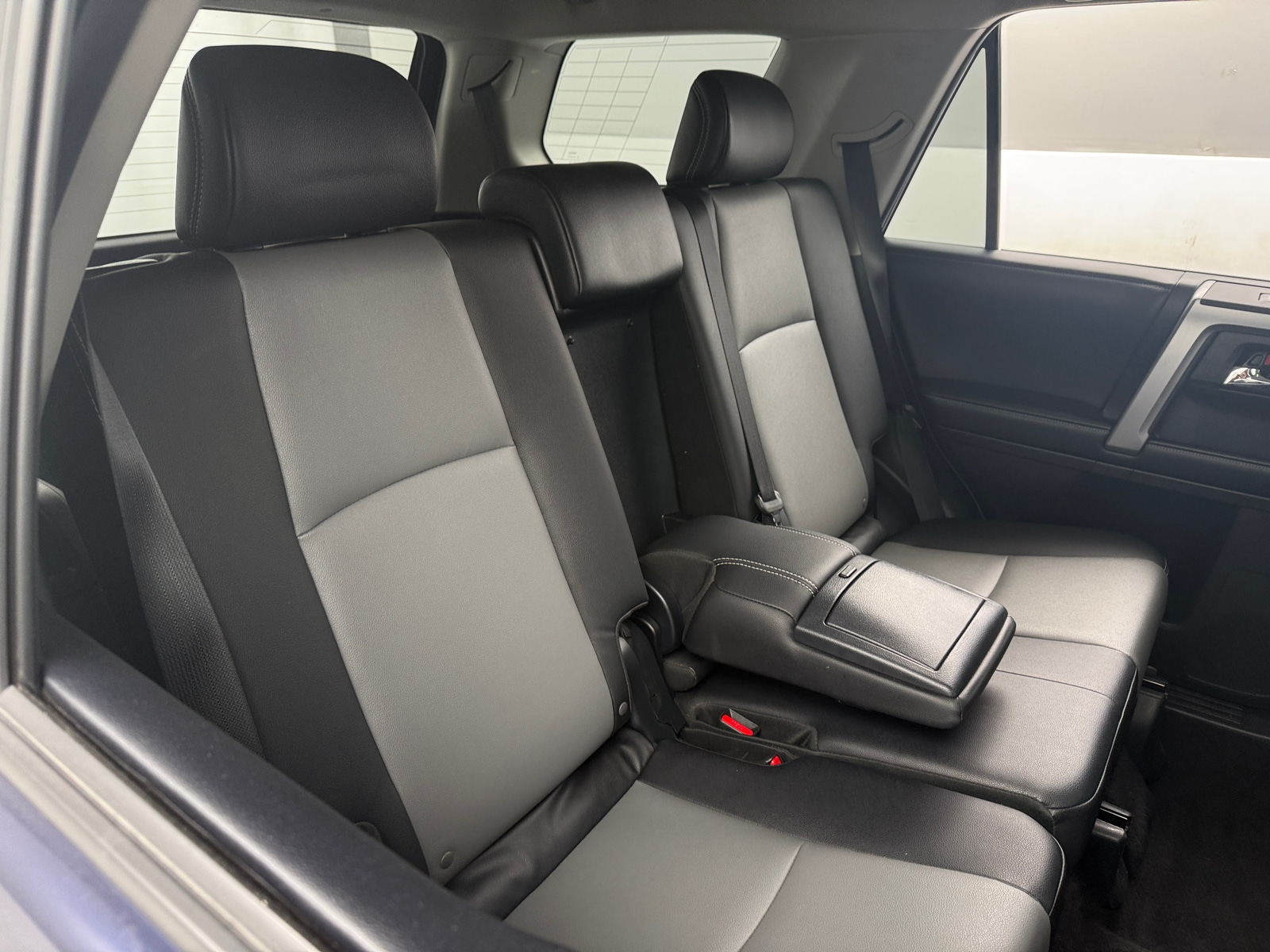 Thumbnail: 2018 Toyota 4Runner - 5