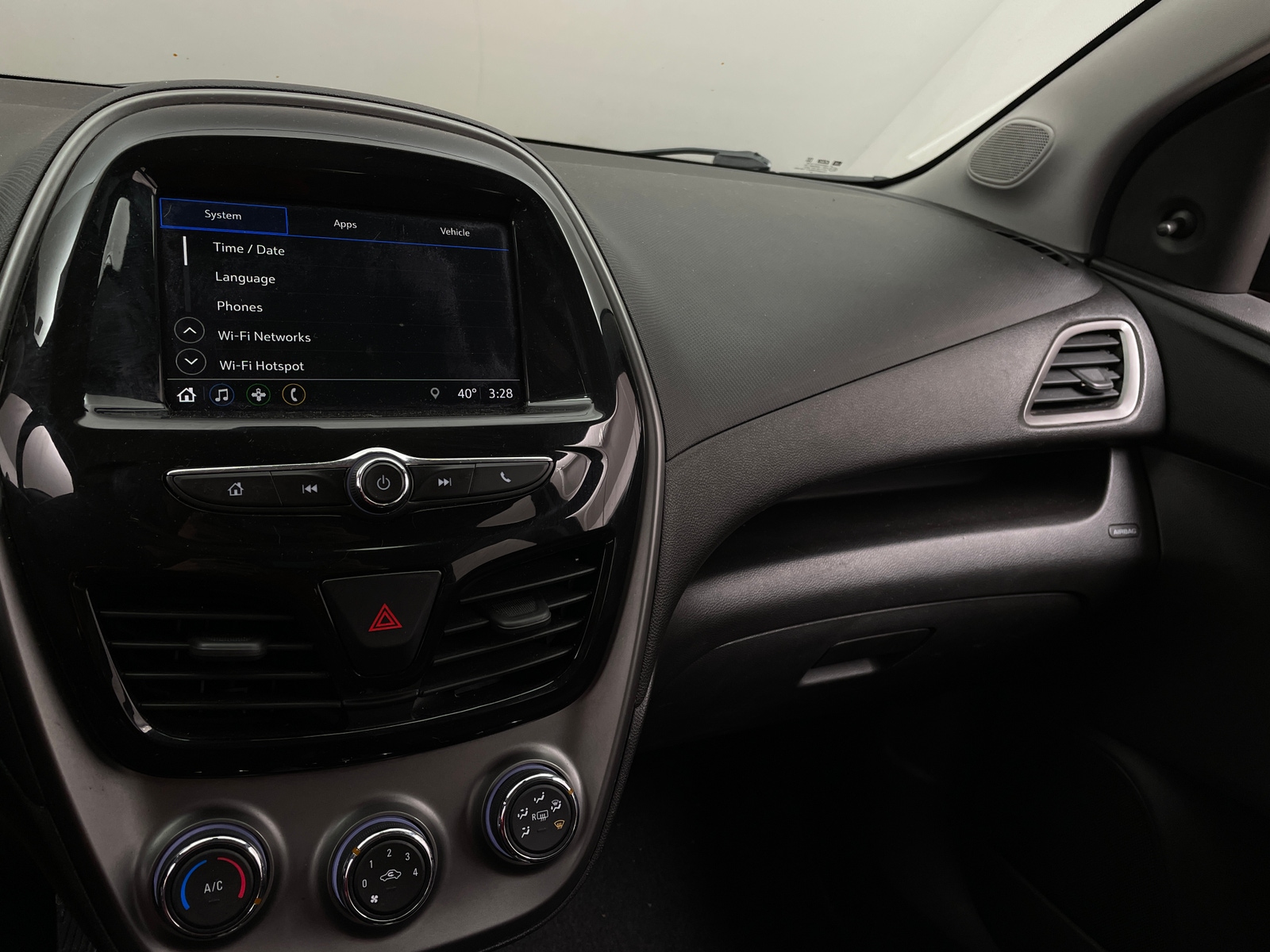 Thumbnail: 2020 Chevrolet Spark - 4