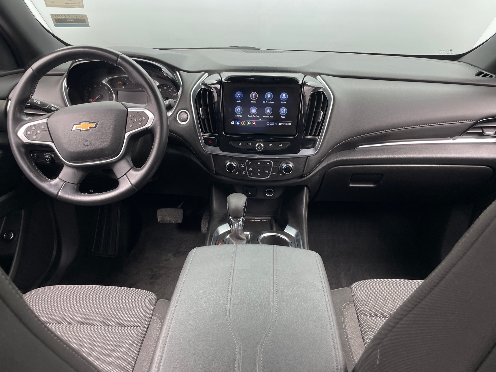 Thumbnail: 2022 Chevrolet Traverse - 3