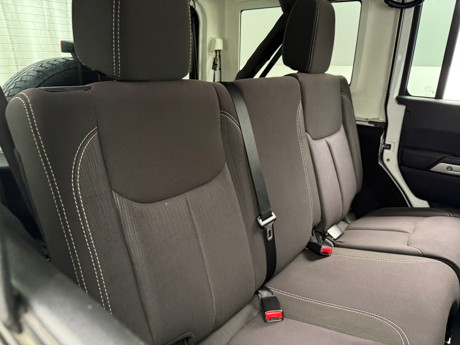 Thumbnail: 2014 Jeep Wrangler - 6