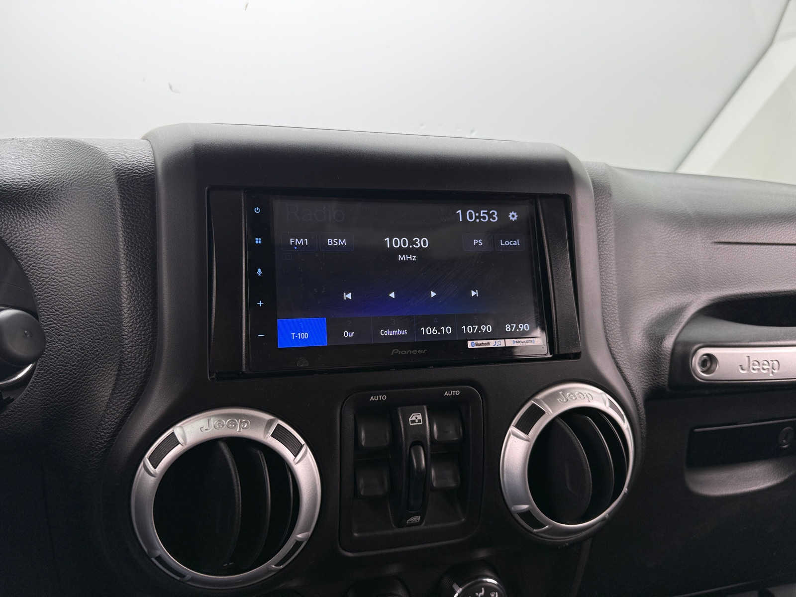 Thumbnail: 2014 Jeep Wrangler - 4