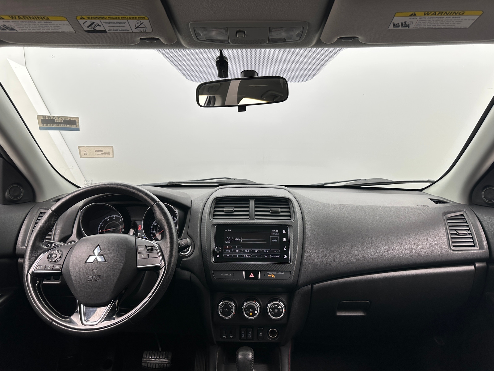 Thumbnail: 2018 Mitsubishi Outlander Sport - 3