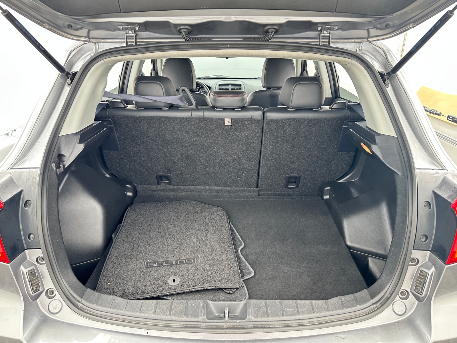 Thumbnail: 2018 Mitsubishi Outlander Sport - 7