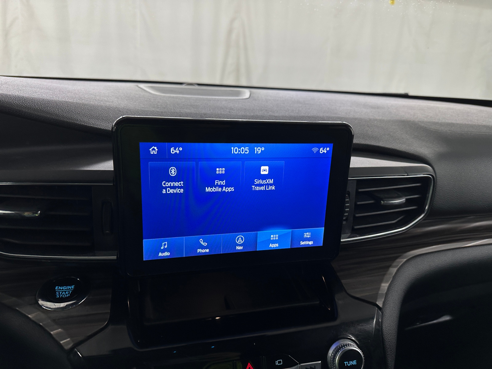 Thumbnail: 2022 Ford Explorer - 3