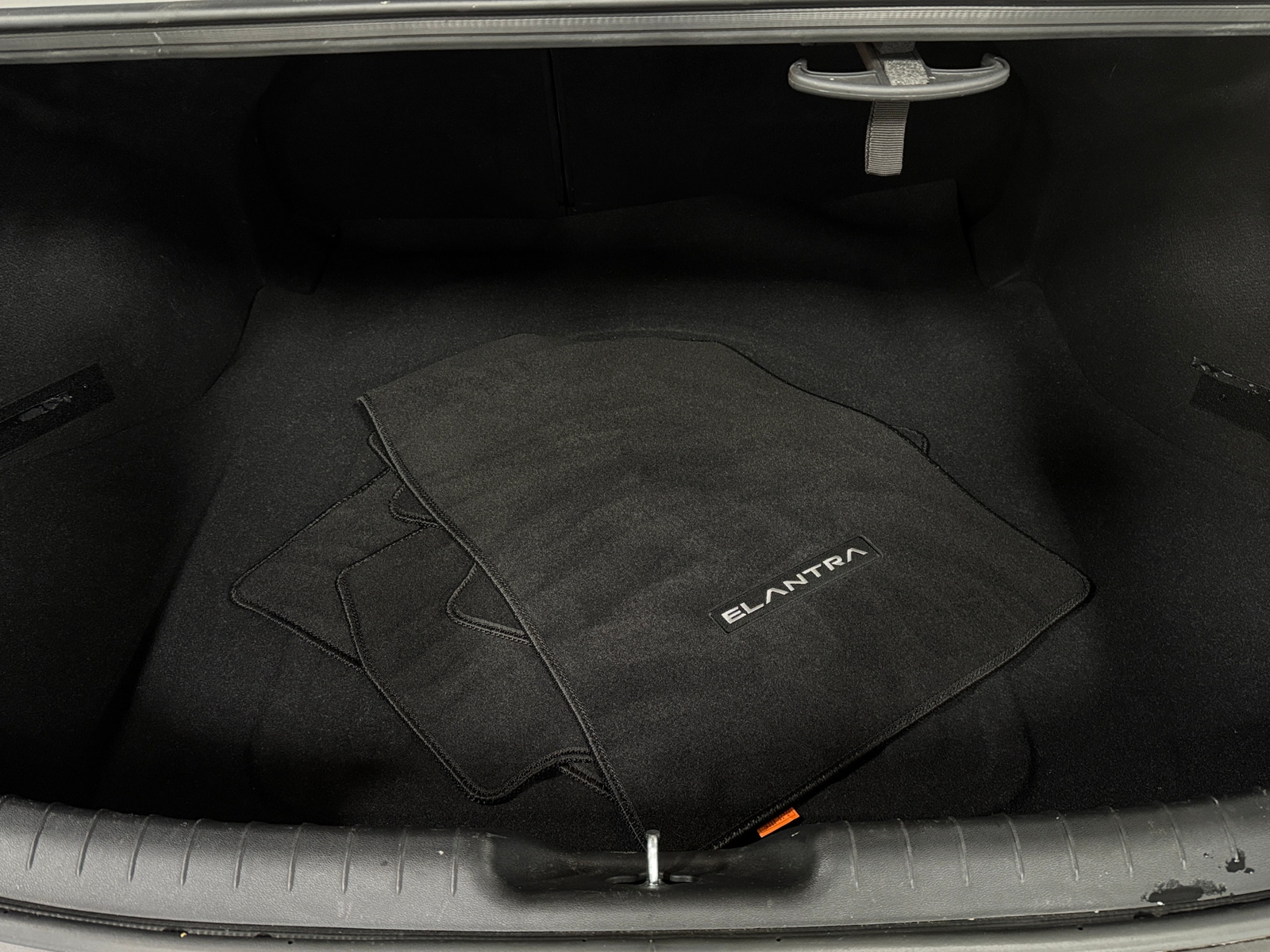 Thumbnail: 2023 Hyundai Elantra - 6