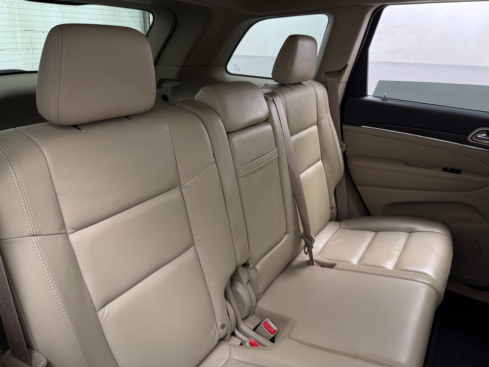 Thumbnail: 2017 Jeep Grand Cherokee - 6