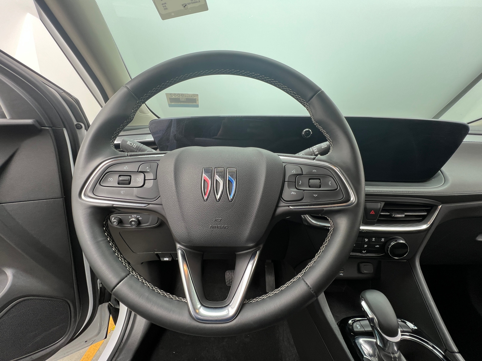 Thumbnail: 2025 Buick Encore GX - 5