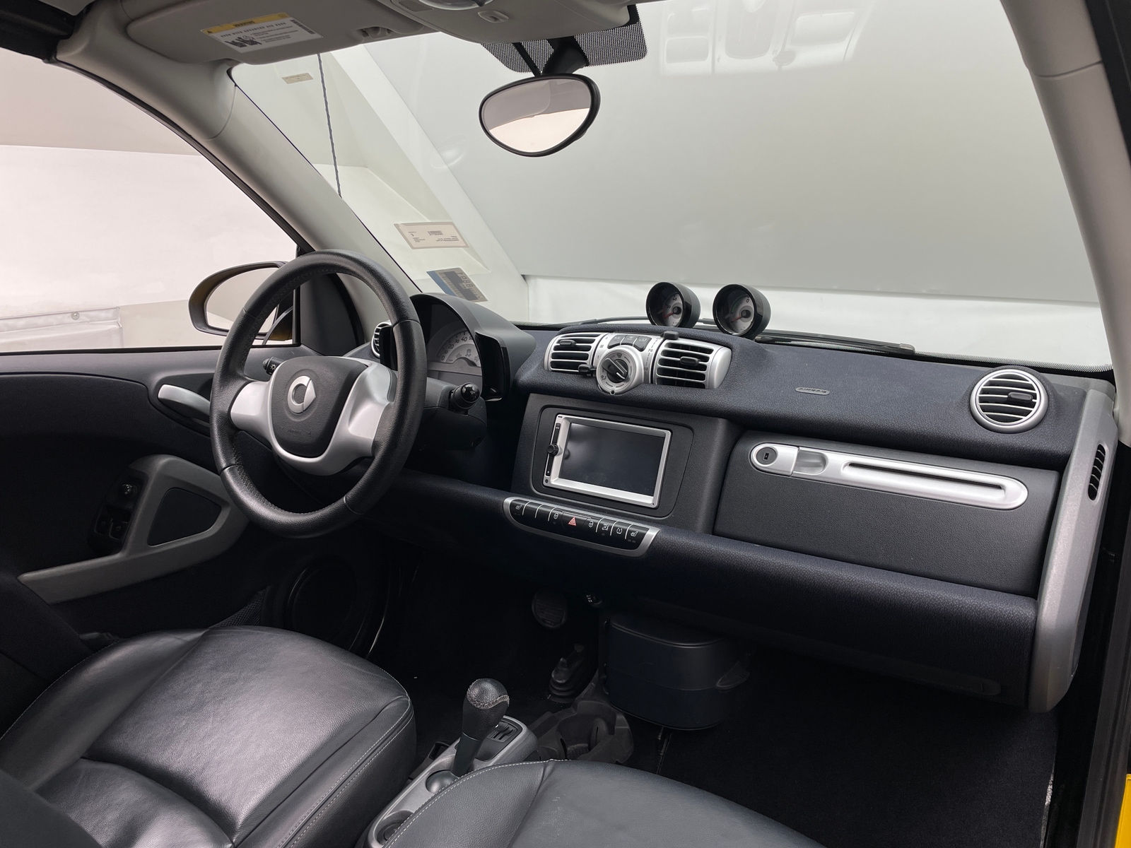 Thumbnail: 2014 smart fortwo - 3