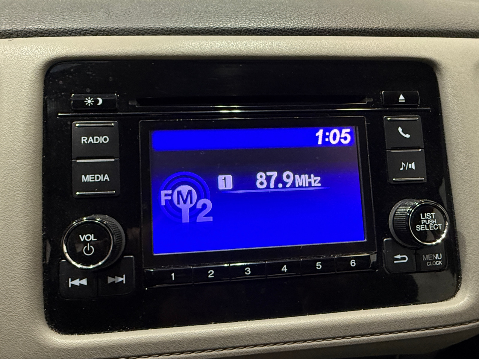 Thumbnail: 2022 Honda HR-V - 4