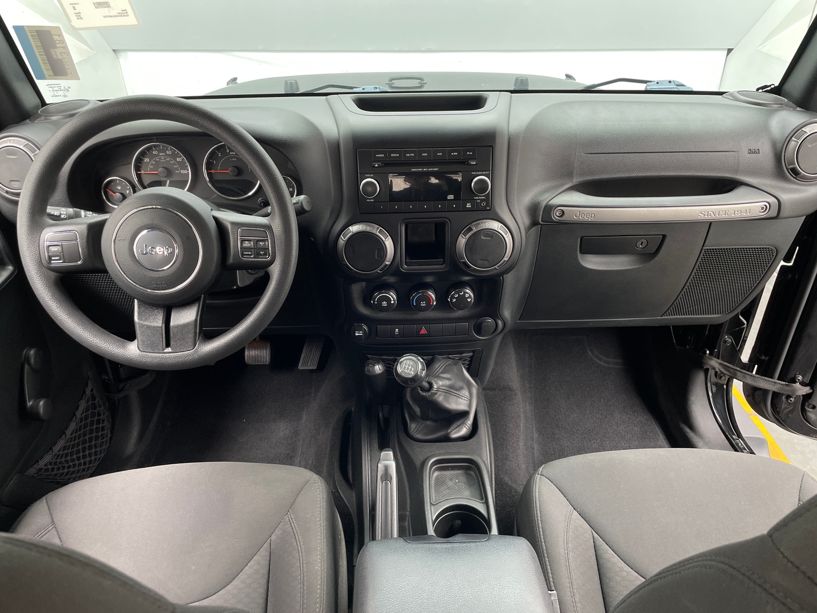 Thumbnail: 2018 Jeep Wrangler - 3