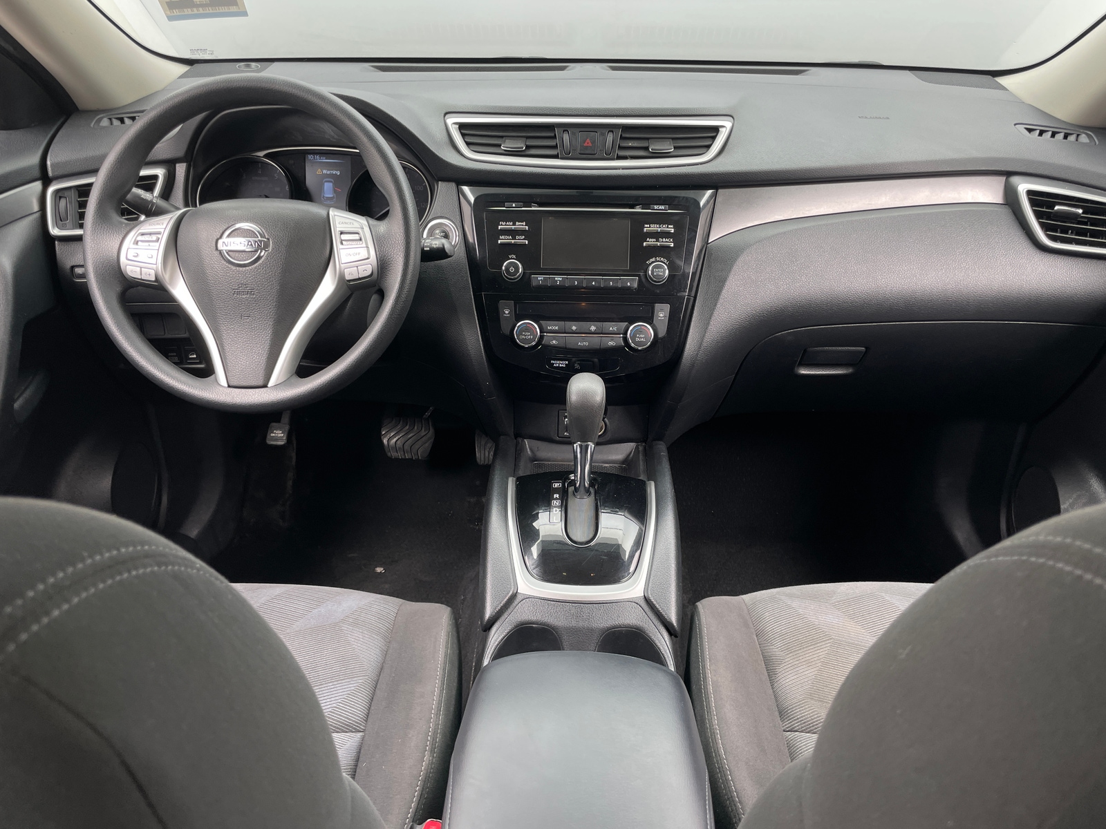 Thumbnail: 2016 Nissan Rogue - 3