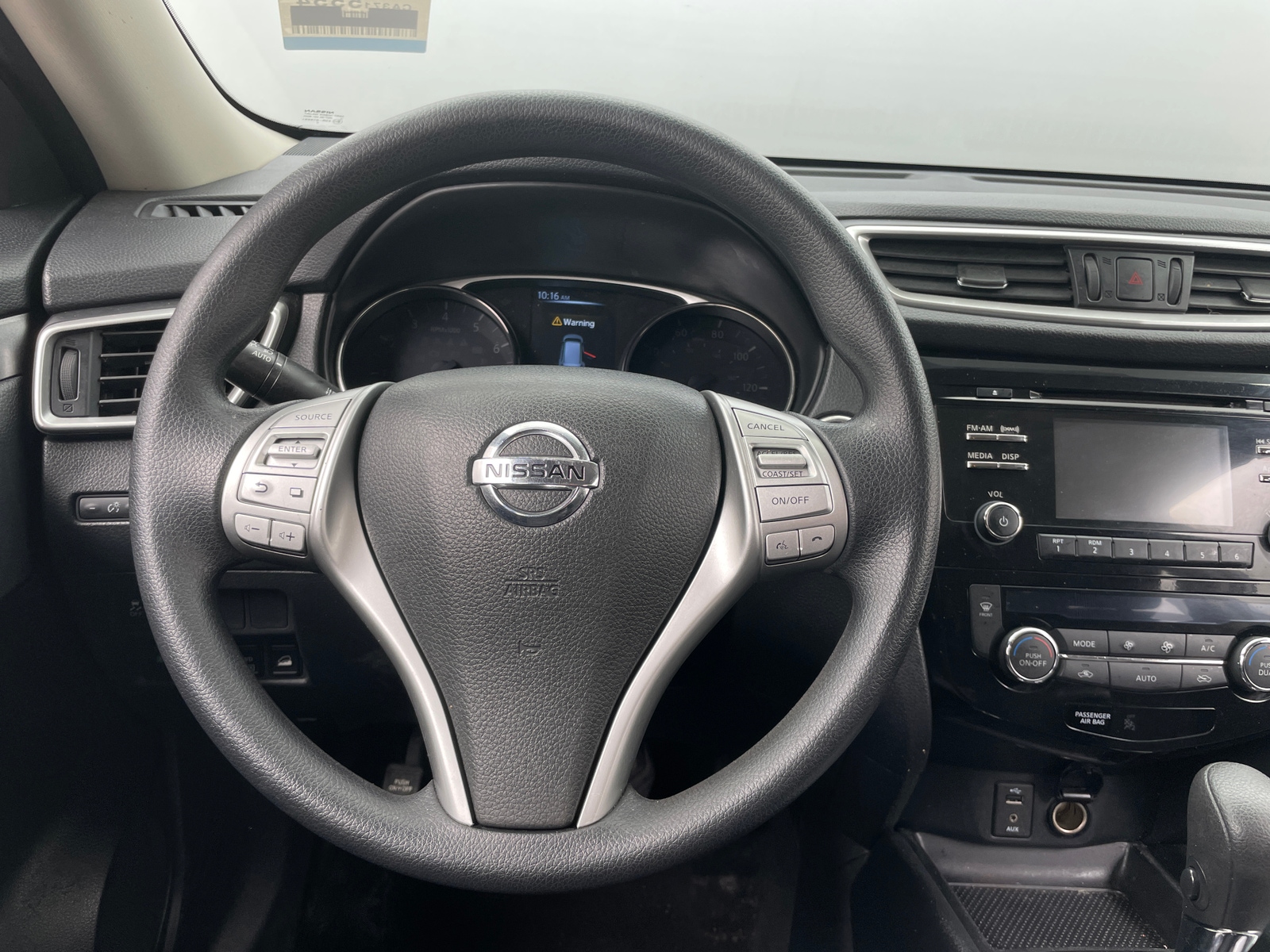 Thumbnail: 2016 Nissan Rogue - 5