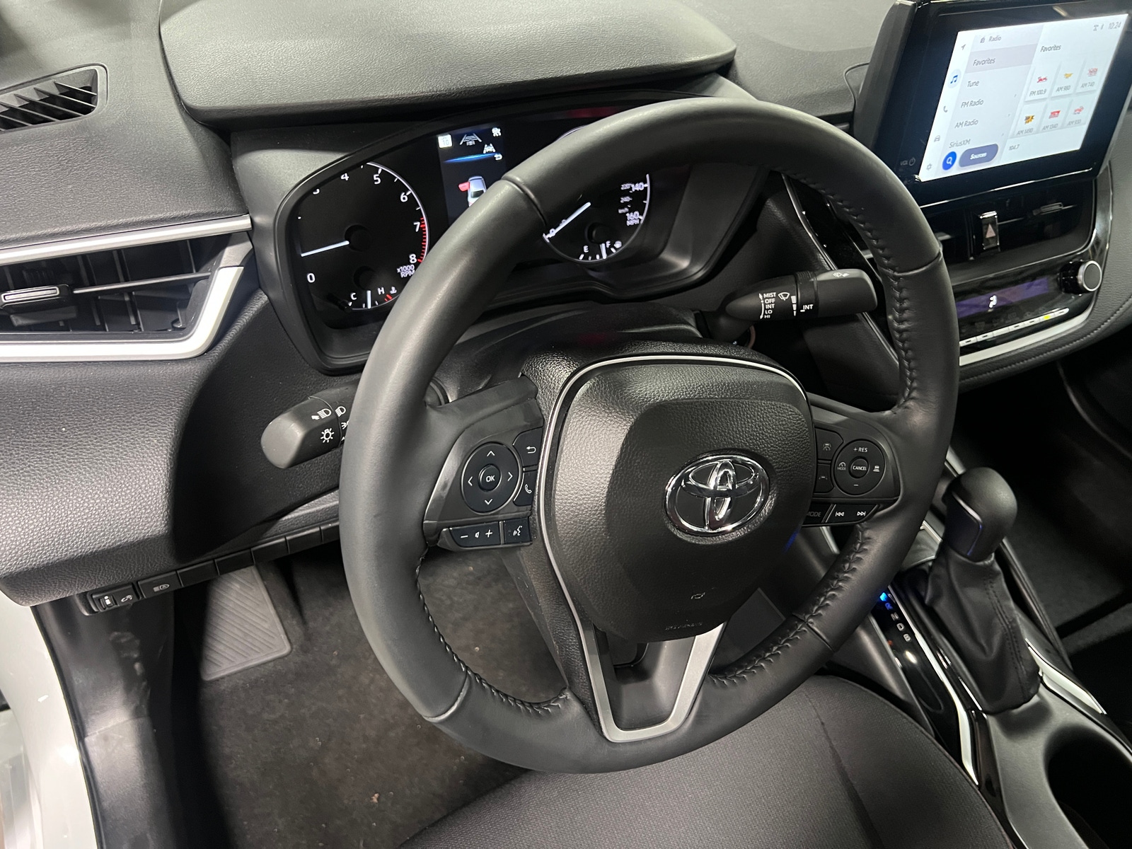 Thumbnail: 2025 Toyota Corolla - 5