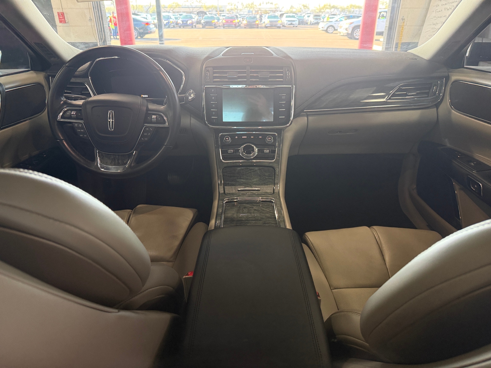 Thumbnail: 2017 Lincoln Continental - 2