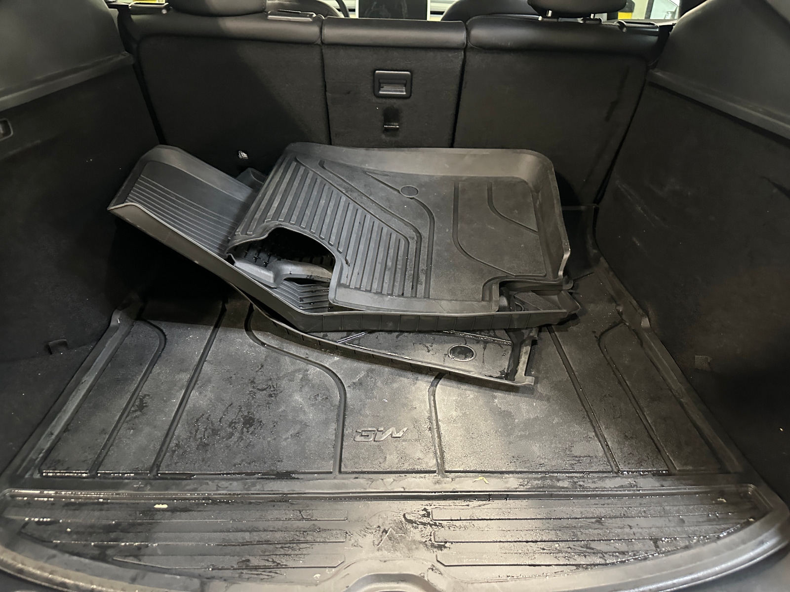 Thumbnail: 2023 Tesla Model Y - 6