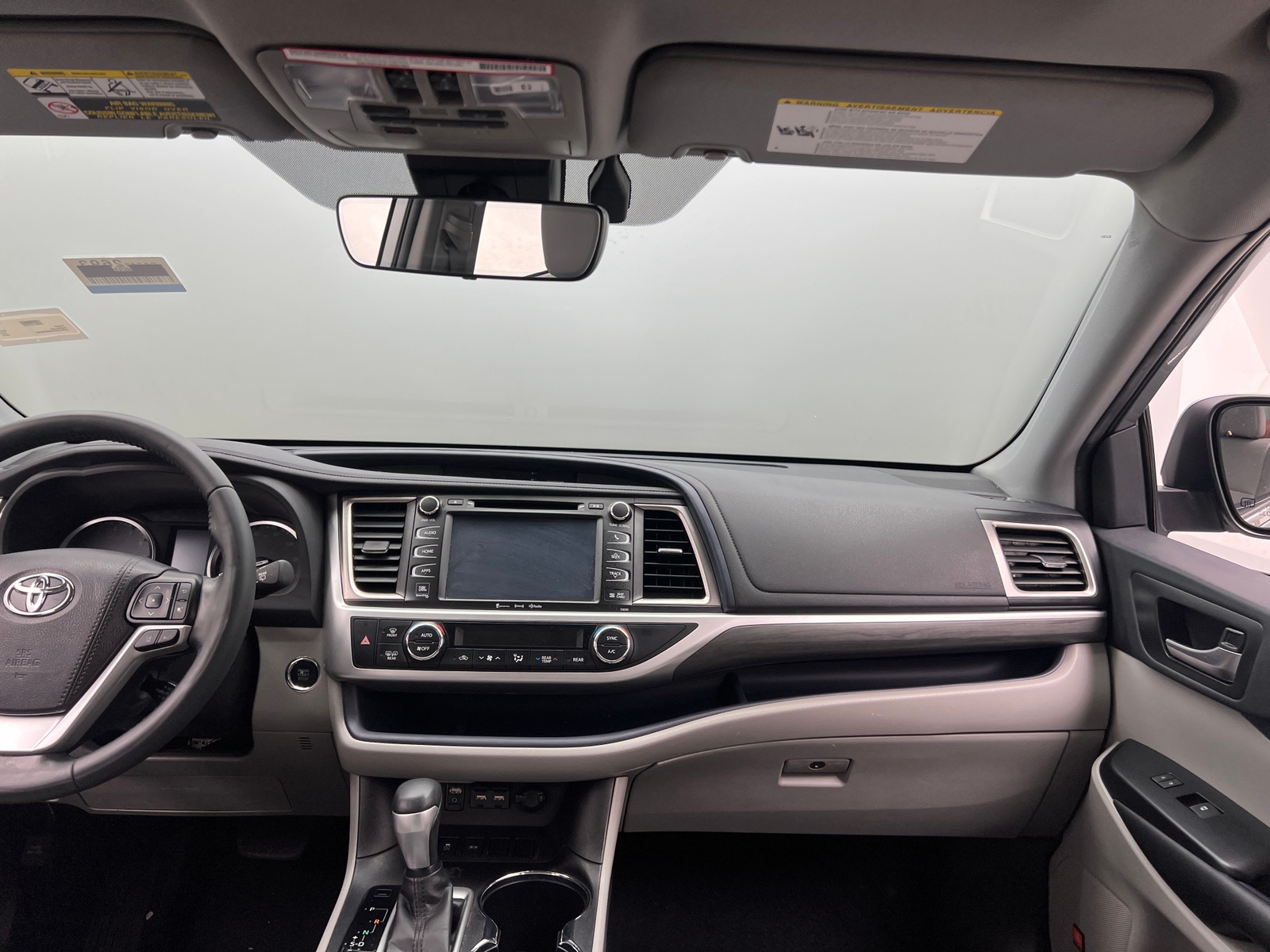 Thumbnail: 2019 Toyota Highlander - 2