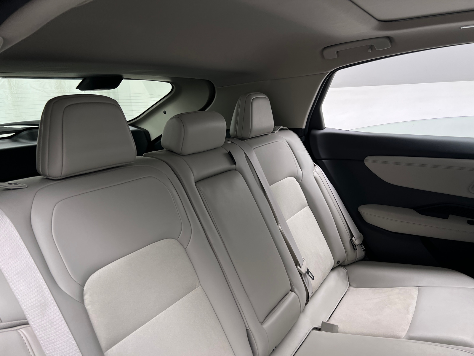 Thumbnail: 2023 Nissan Ariya - 5