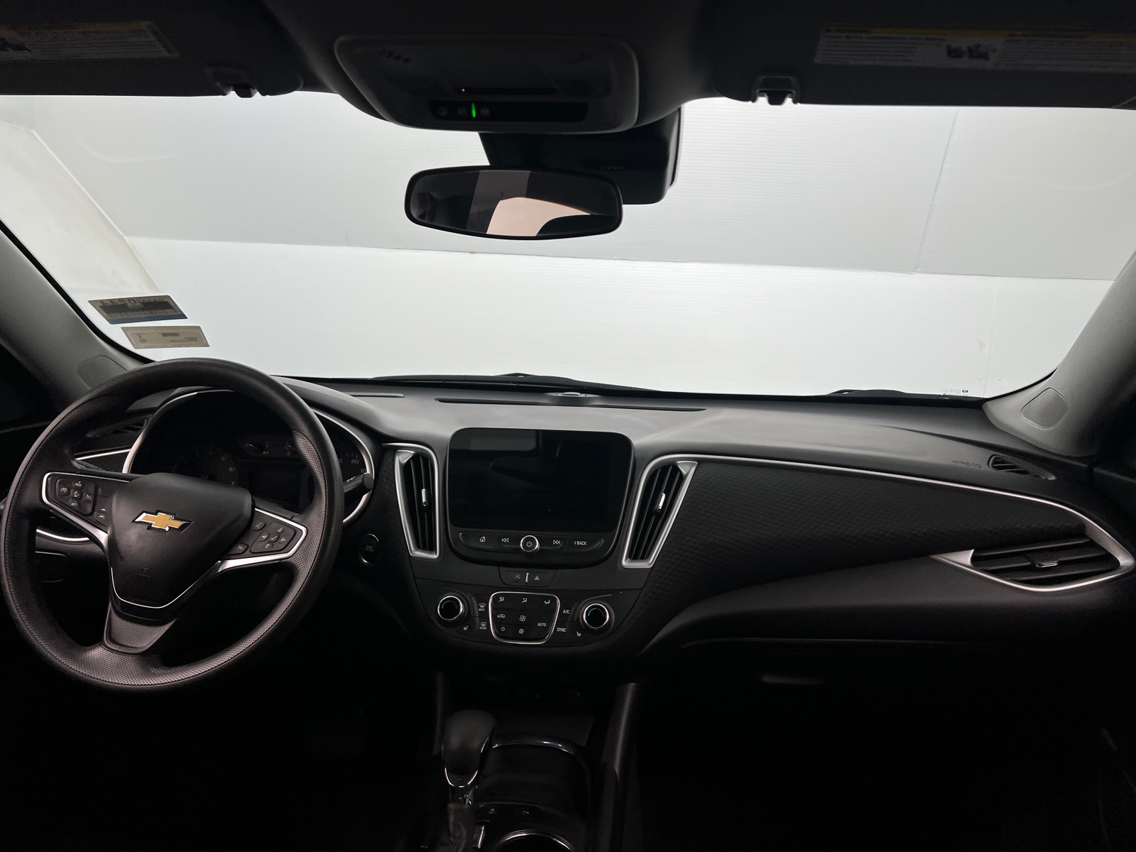 Thumbnail: 2025 Chevrolet Malibu - 3