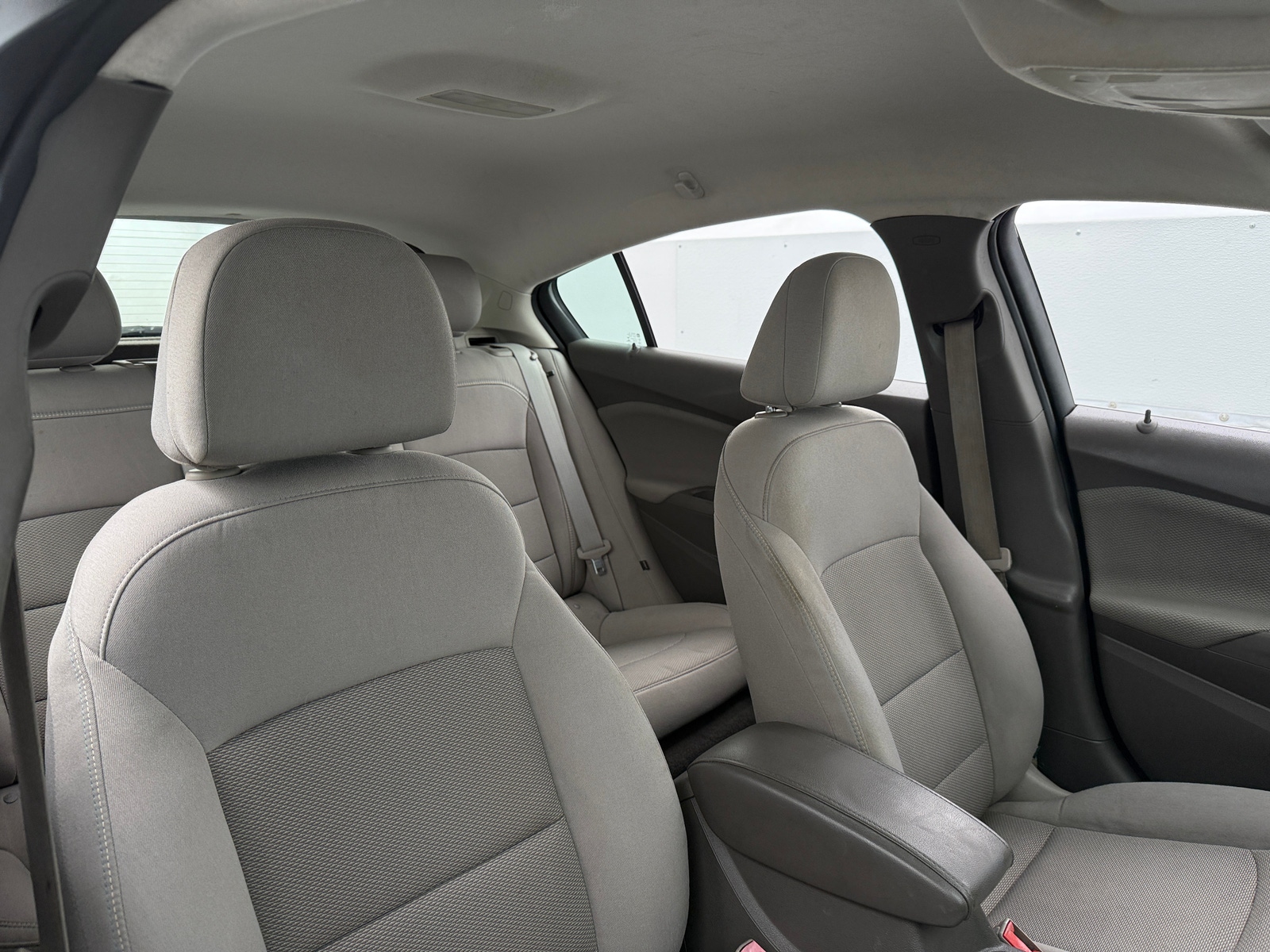 Thumbnail: 2017 Chevrolet Cruze - 2