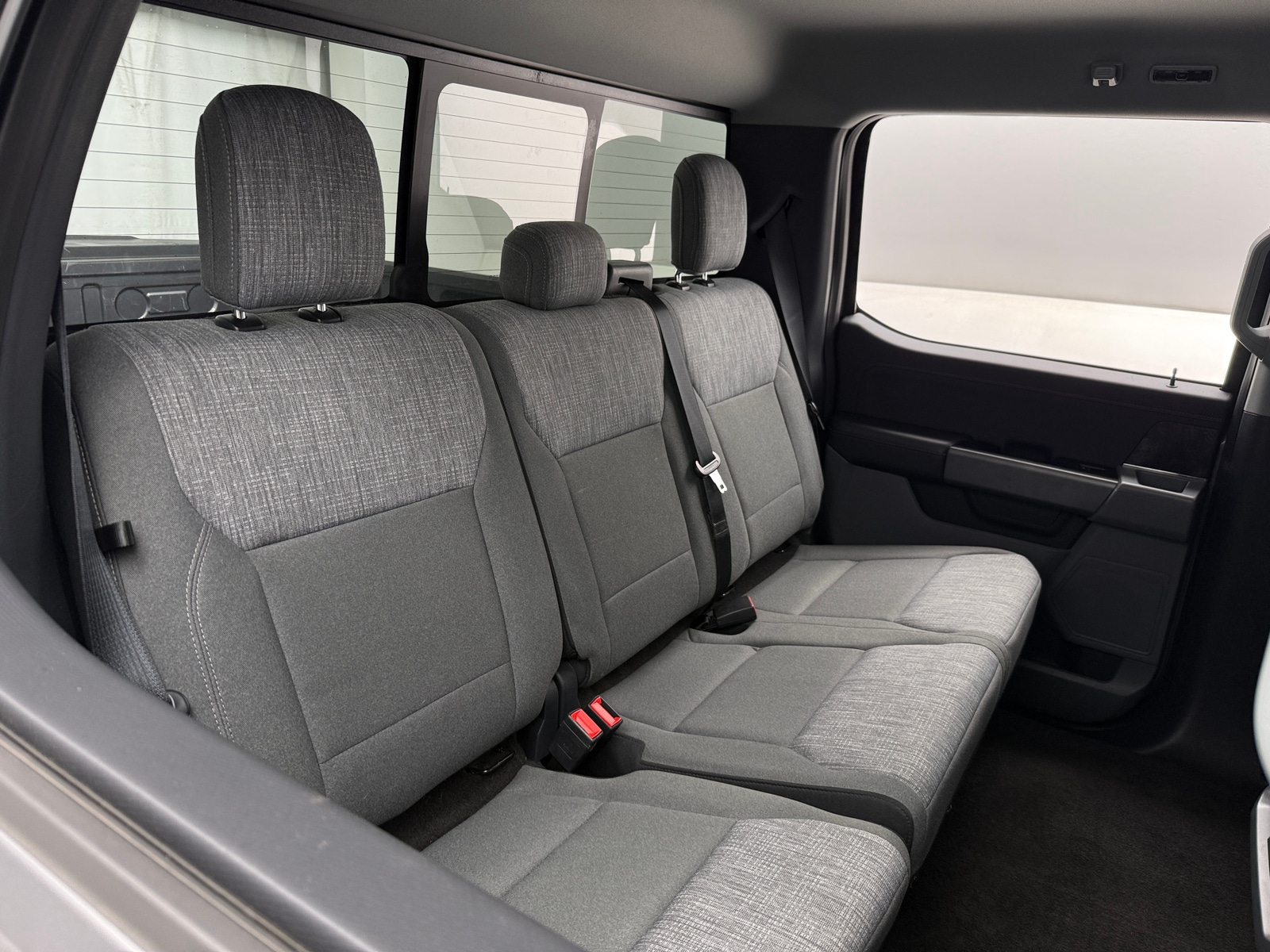 Thumbnail: 2021 Ford Econoline - 6