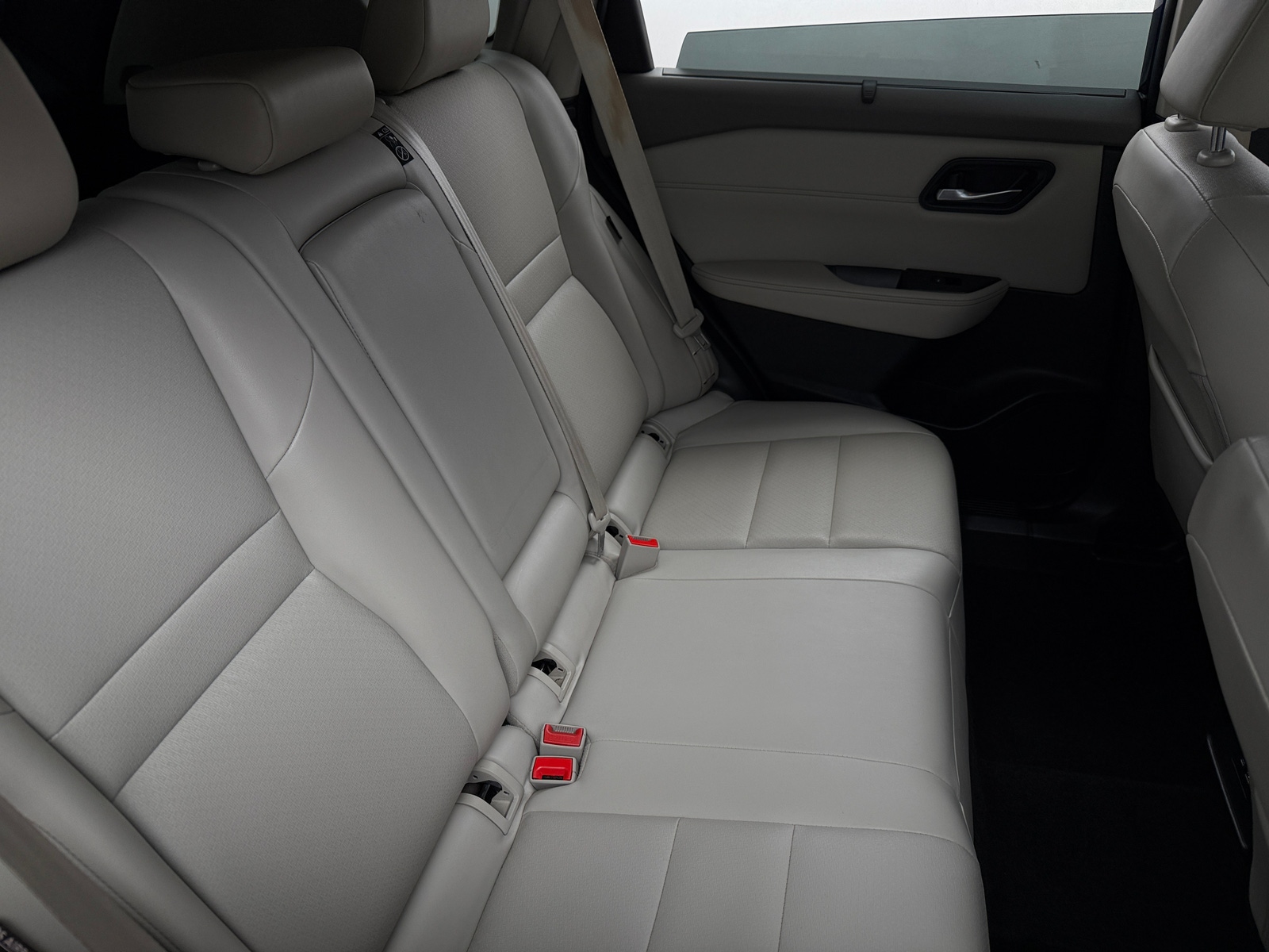 Thumbnail: 2022 Nissan Rogue - 5