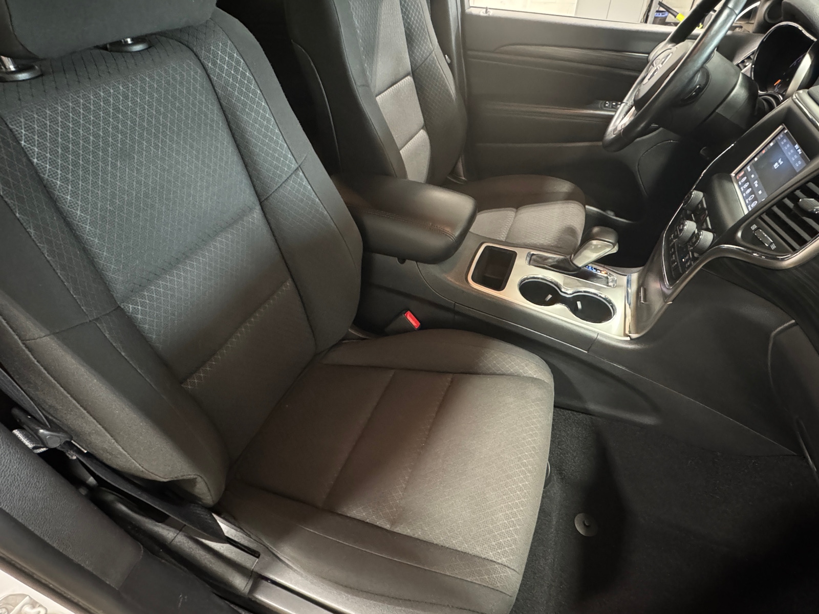 Thumbnail: 2019 Jeep Grand Cherokee - 2