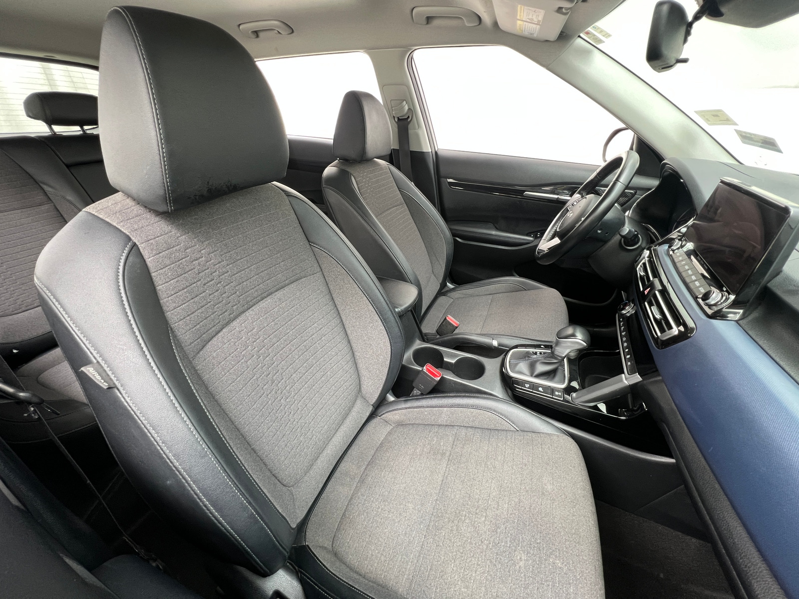 Thumbnail: 2022 Kia Seltos - 2