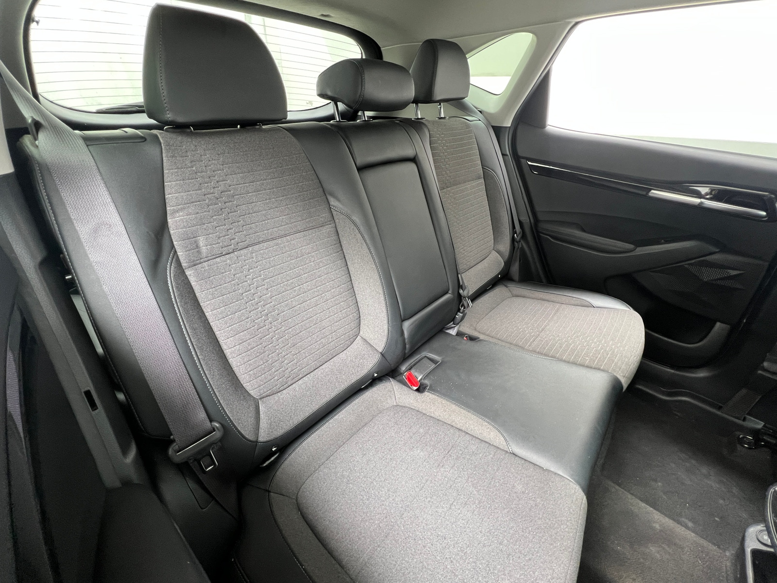 Thumbnail: 2022 Kia Seltos - 6