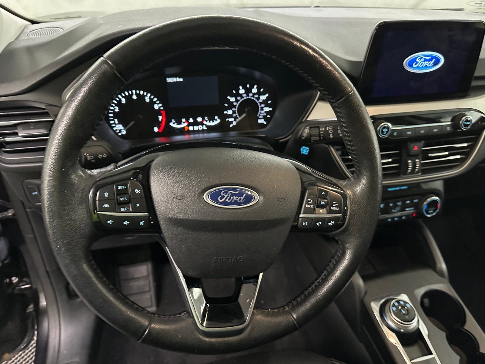 Thumbnail: 2021 Ford Escape - 4