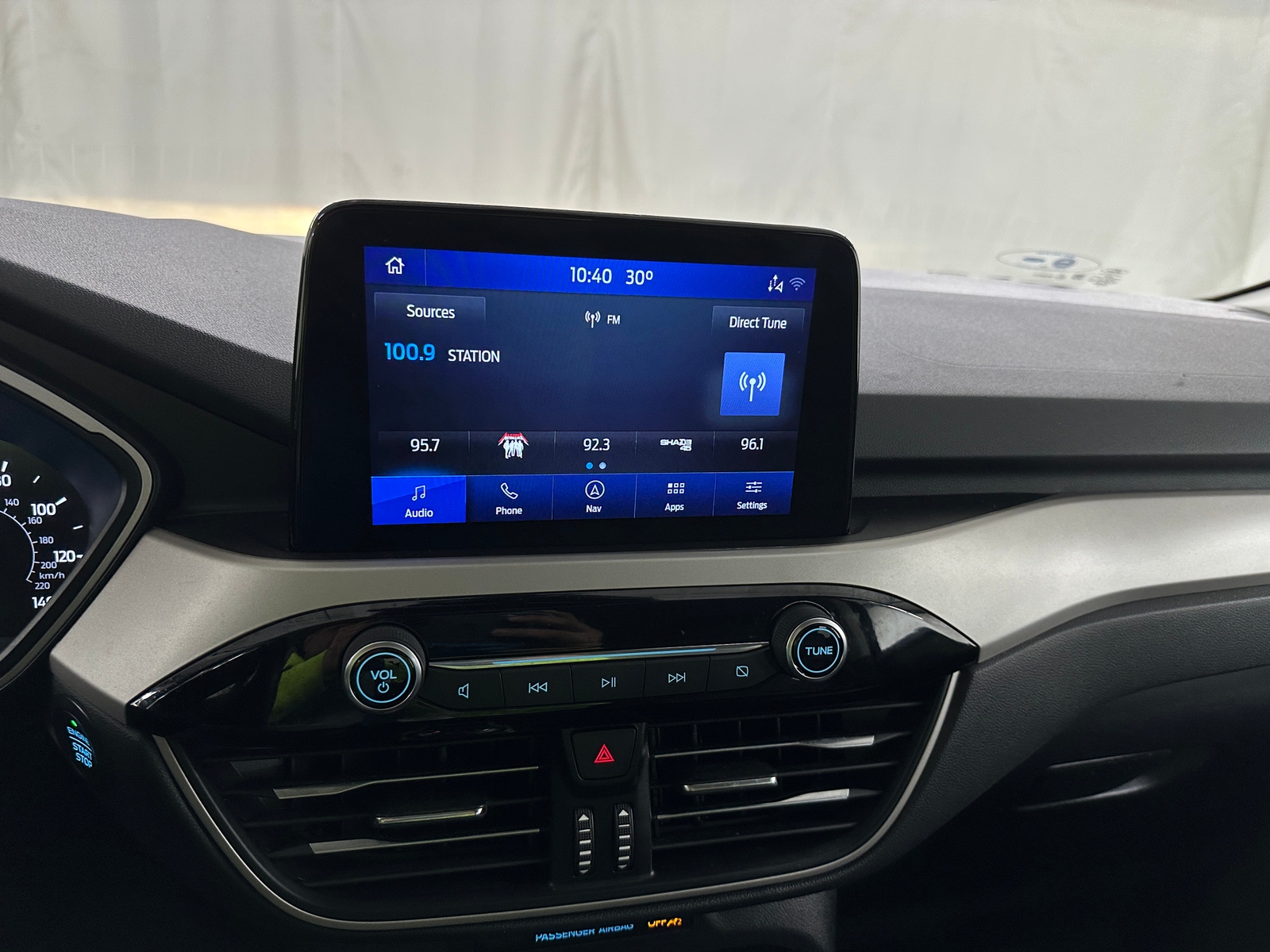 Thumbnail: 2021 Ford Escape - 3